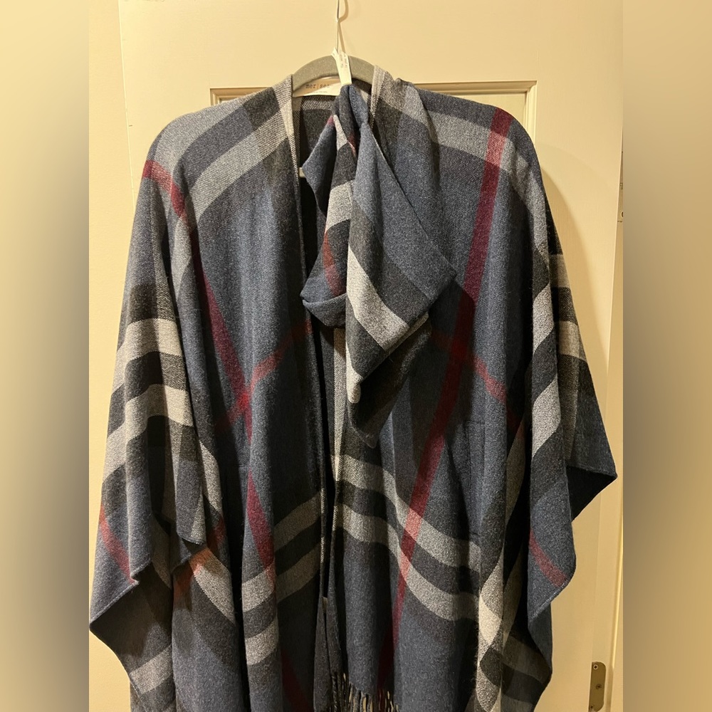 Mer-Sea blue plaid travel wrap. Perfect condition.